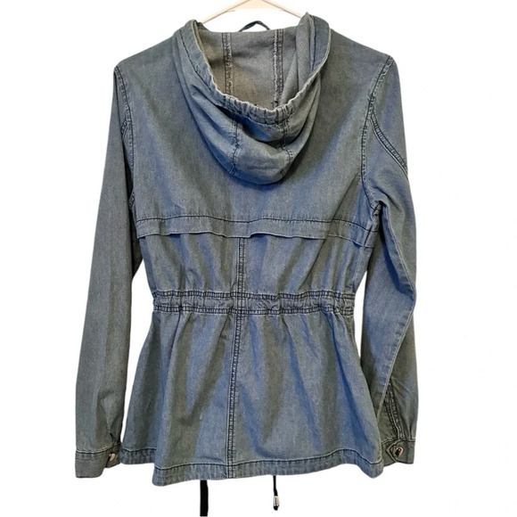 Women’s Vintage Cotton Chambray Zip Jacket With Hood - Picture 6 of 10